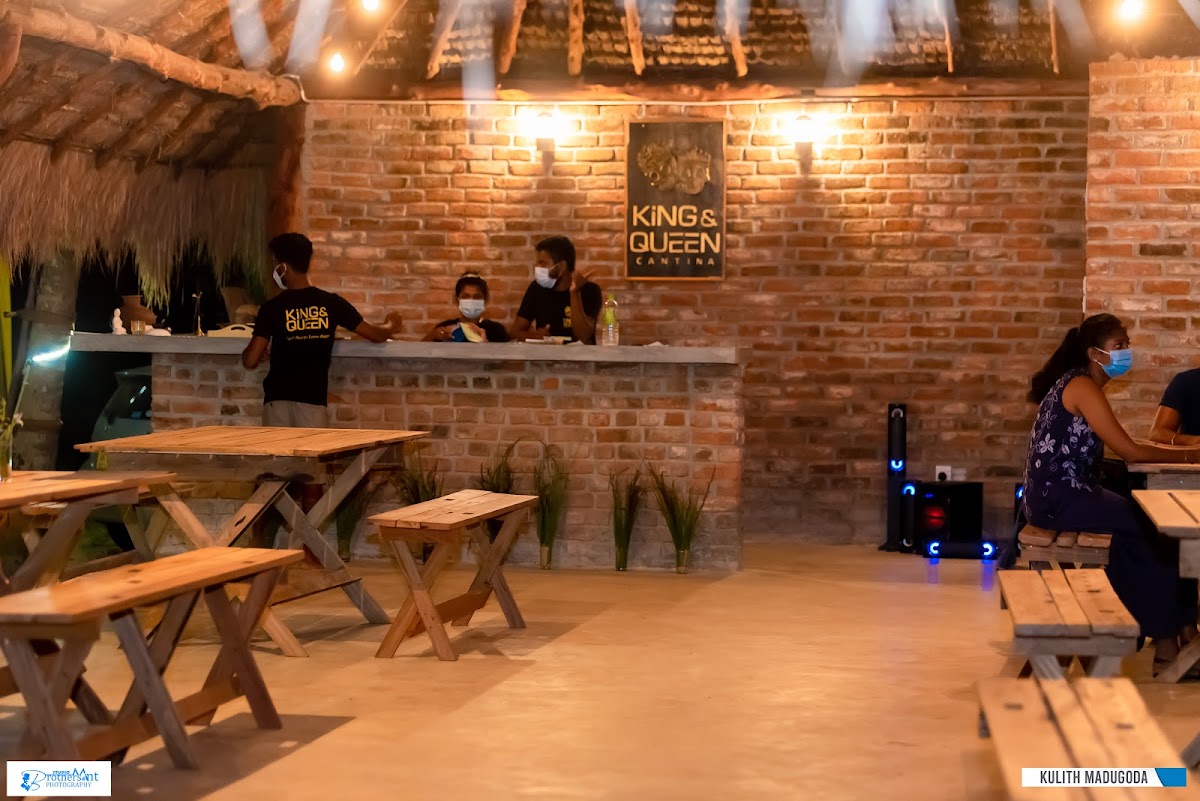 King And Queen Cantina